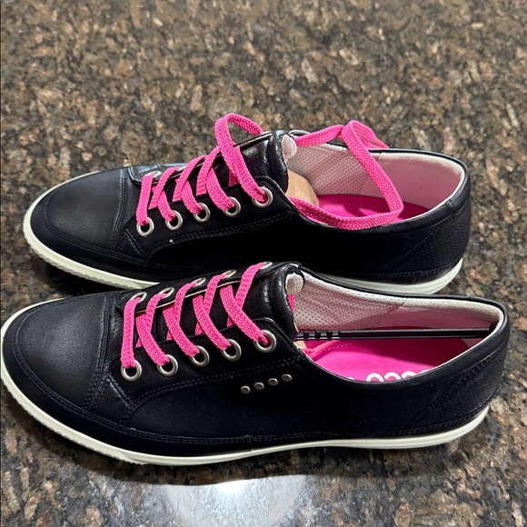 Ecco Womens Size 40 Golf shoes - Picture 2 of 6